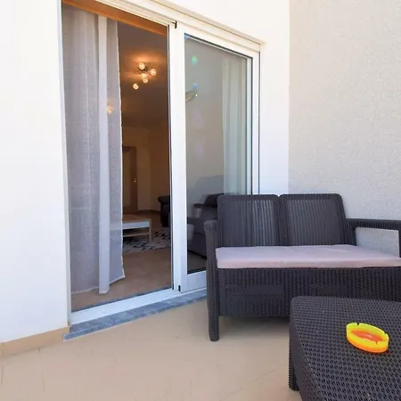 Perfect New In Apartment *